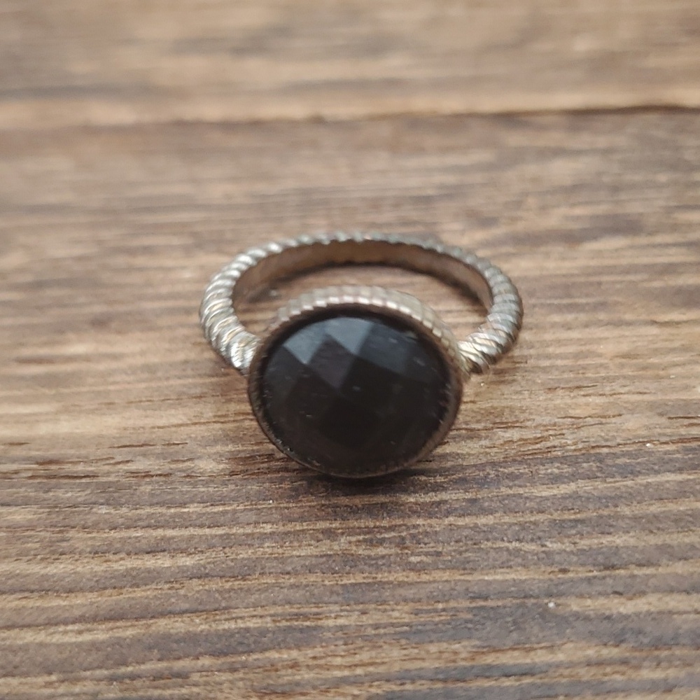 Size 5.5 R638 black onyx medieval faceted‎ ring